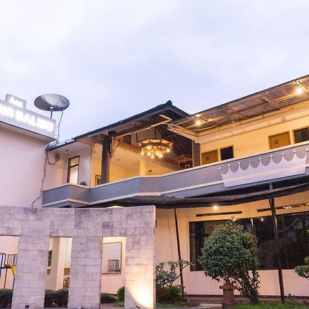 Saung Balibu Hotel Lembang Dış mekan fotoğraf