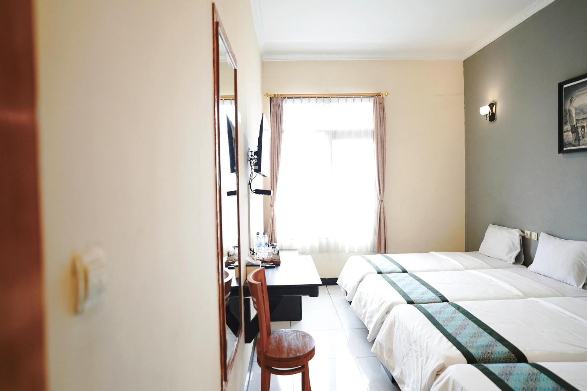 Saung Balibu Hotel Lembang Dış mekan fotoğraf