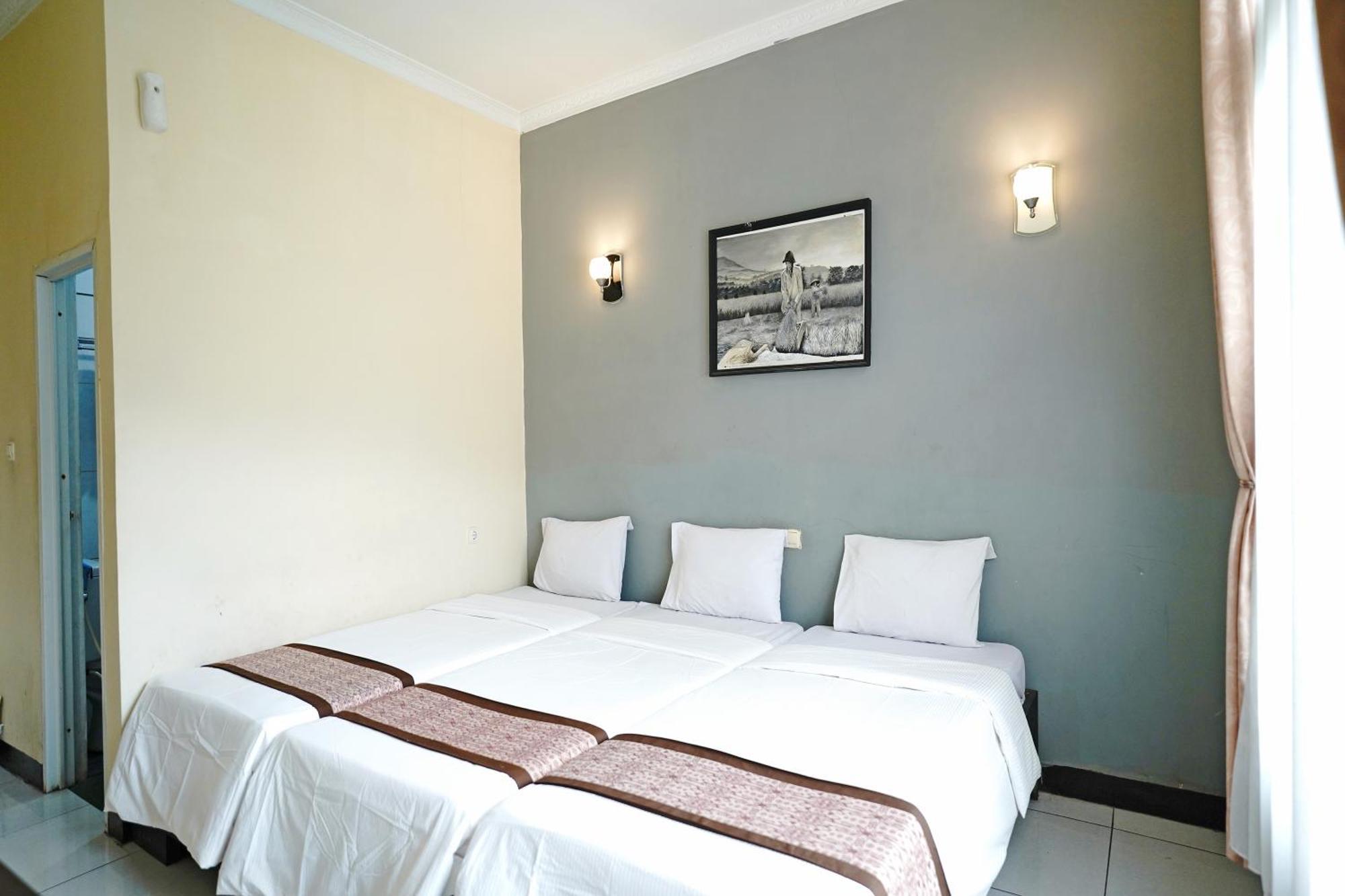 Saung Balibu Hotel Lembang Dış mekan fotoğraf